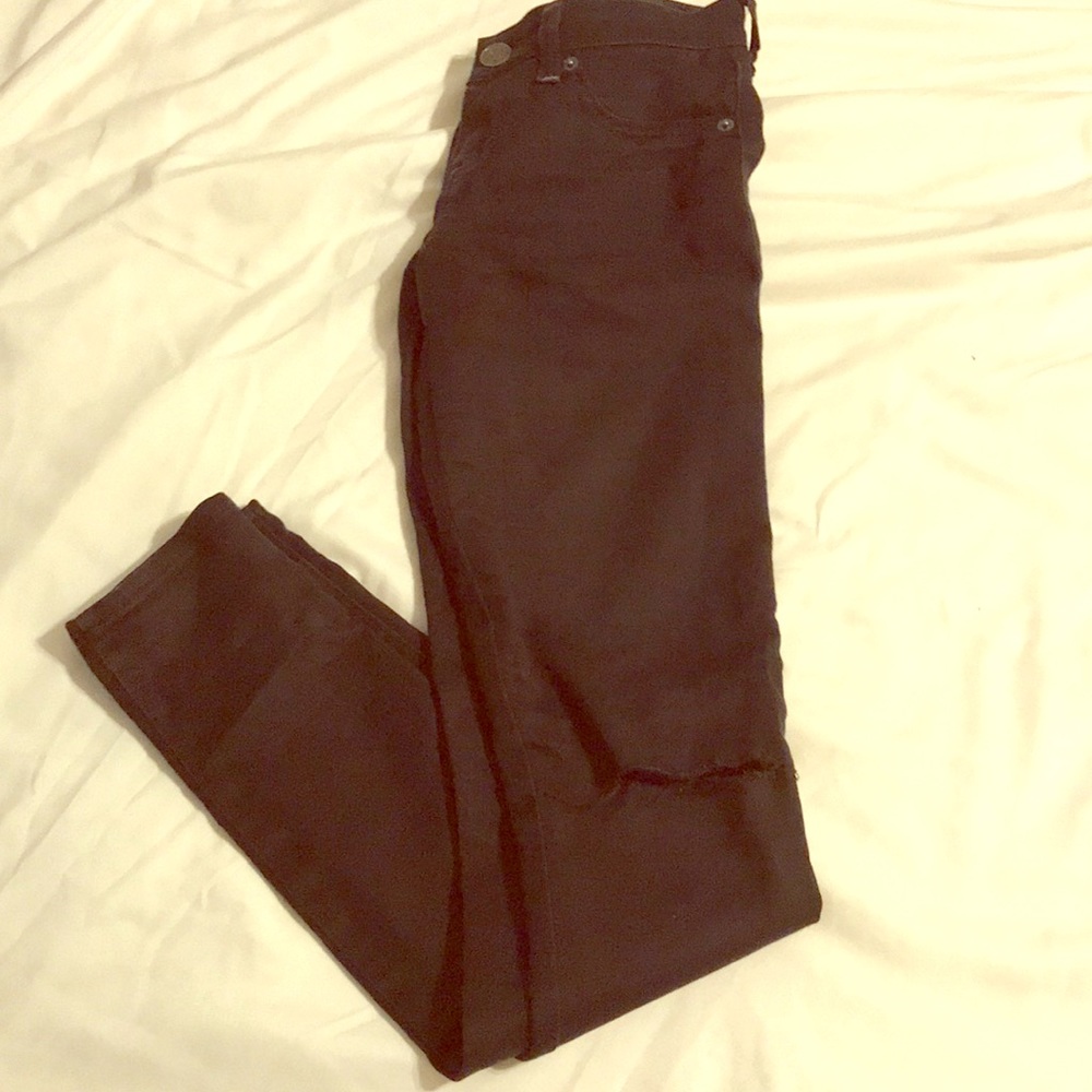 Black ripped jeans